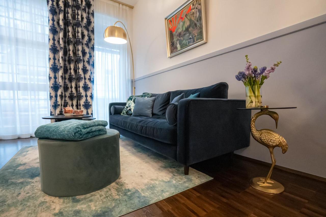 Designer Loft-Ferienwohnung Im Zentrum Mit Tiefgaragen-Parkplatz, Waschmaschine Und Privatterrasse Lipcse Kültér fotó