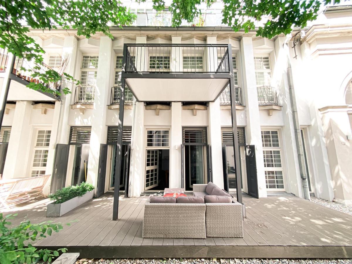 Designer Loft-Ferienwohnung Im Zentrum Mit Tiefgaragen-Parkplatz, Waschmaschine Und Privatterrasse Lipcse Kültér fotó